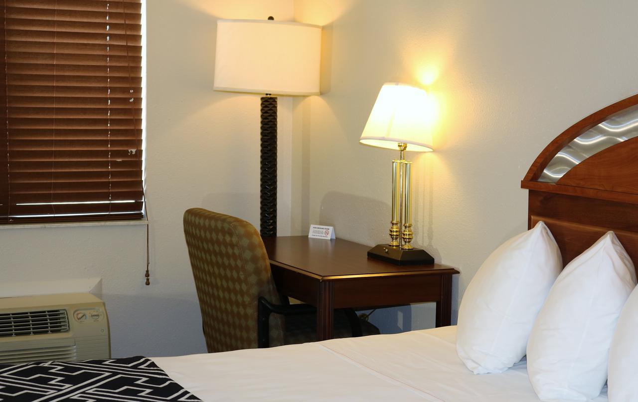 Monte Carlo Inn- Near Disney Kissimmee Zewnętrze zdjęcie